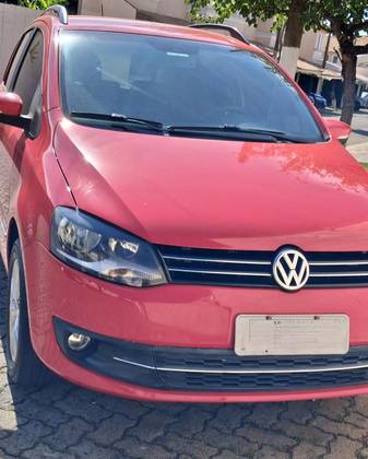 VOLKSWAGEN SPACEFOX 1.6 MI TREND 8V FLEX 4P AUTOMATIZADO VOLKSWAGEN SPACEFOX 1.6 MI TREND 8V FLEX 4P AUTOMATIZADO